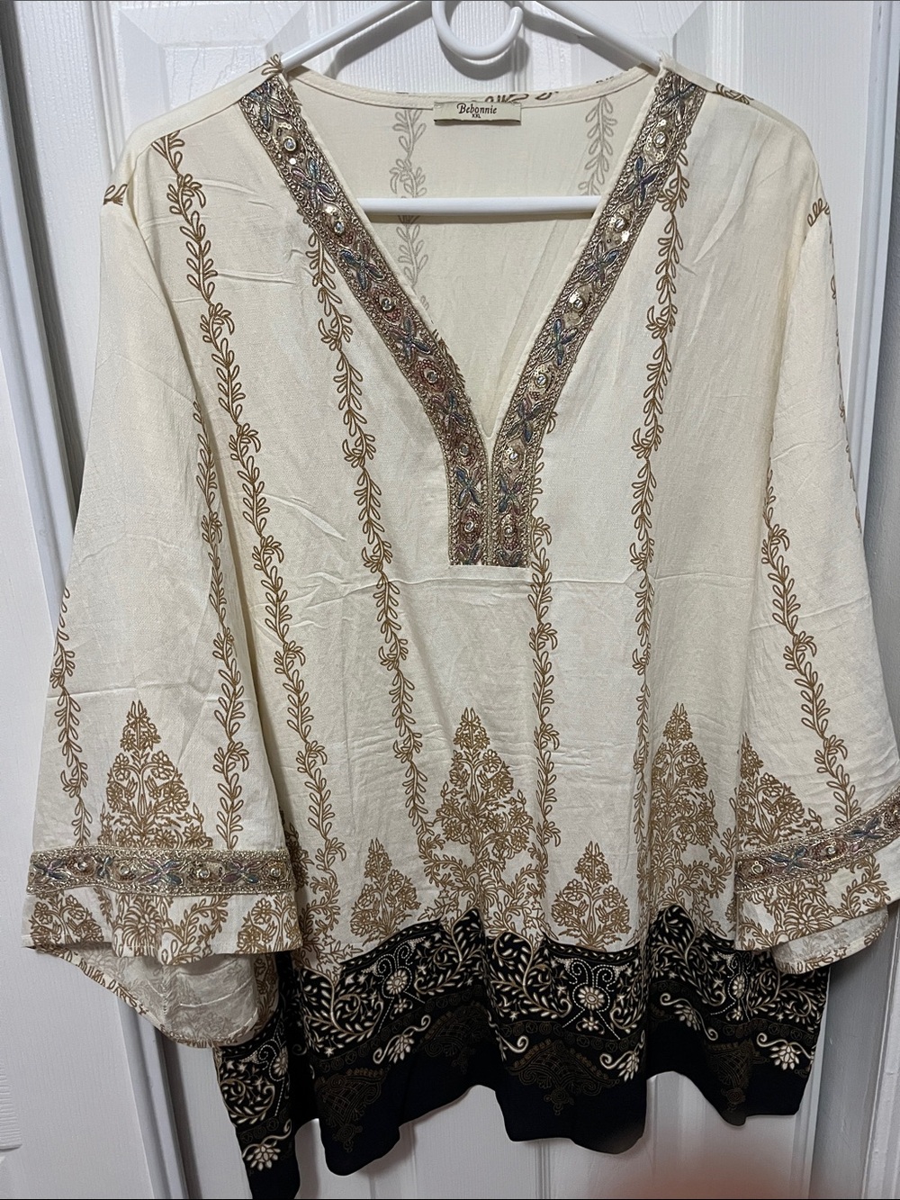 Beaded Cream V-Neck Embroidered Tunic Top